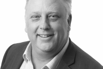 Ian Jensen Muir bw